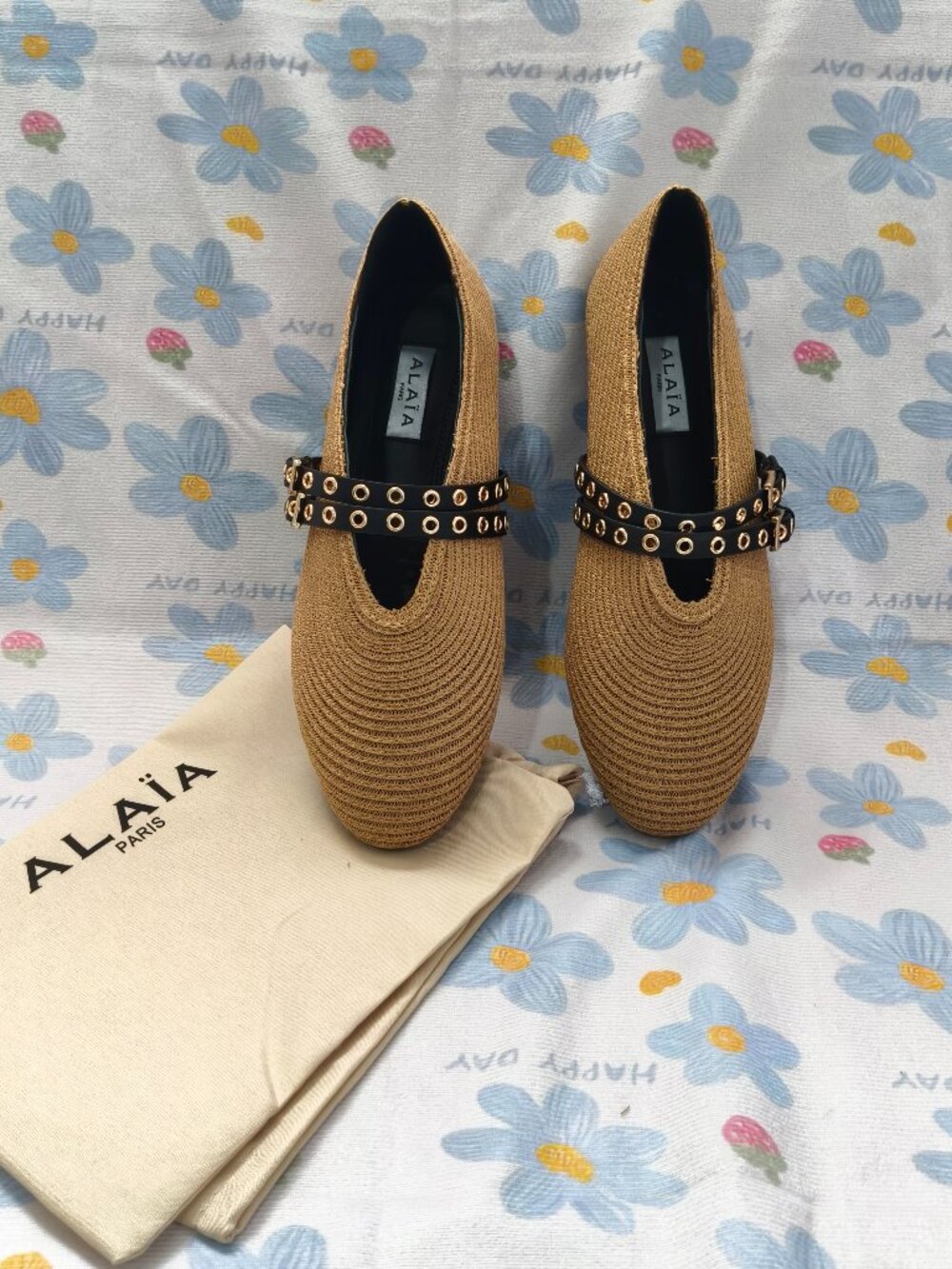 Alaia straw double-button Mary Jane flats - Picture 11 of 11